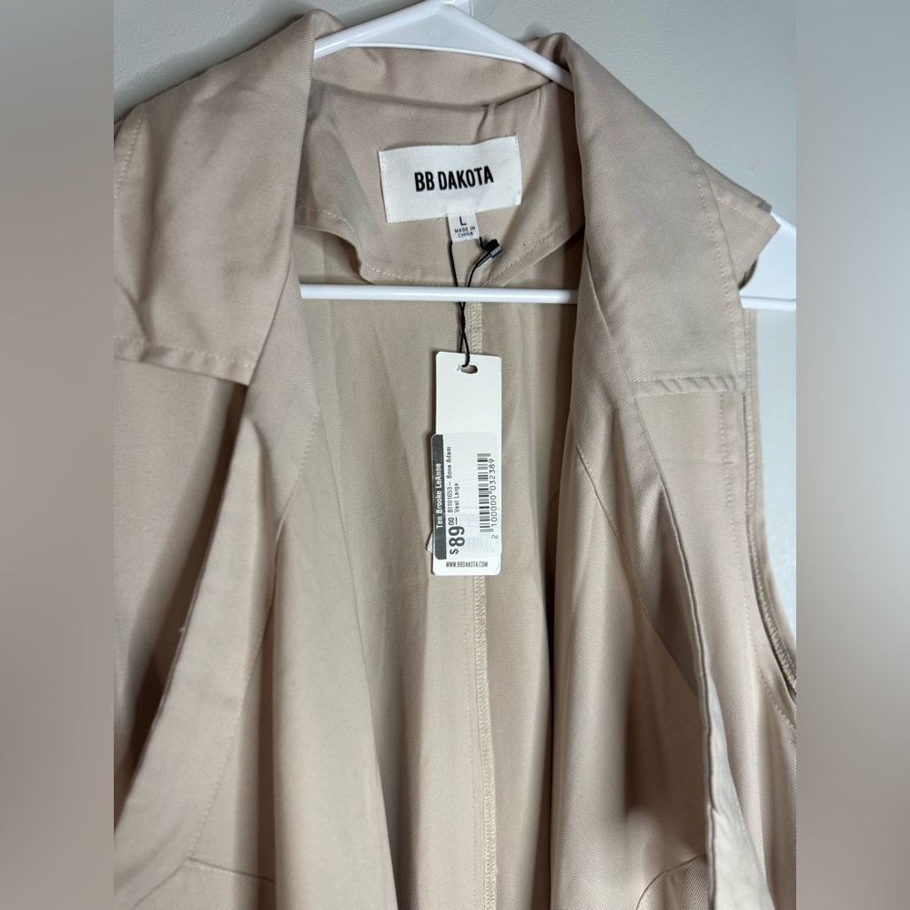 BB Dakota Women's Dressy Vest